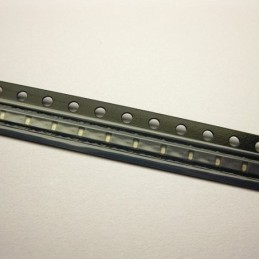 SMD0402 LED dioda žlutá