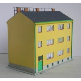 H0 - Družstevní bytový dům (stavebnice)