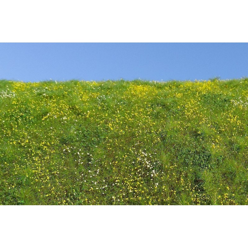 F561 – Kvetoucí louka jarní (travní foliáž z řady Prémium)