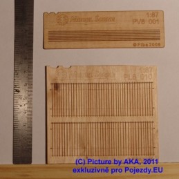 PL8010 - Dřevěný plot - nepravidelná prkna - H0